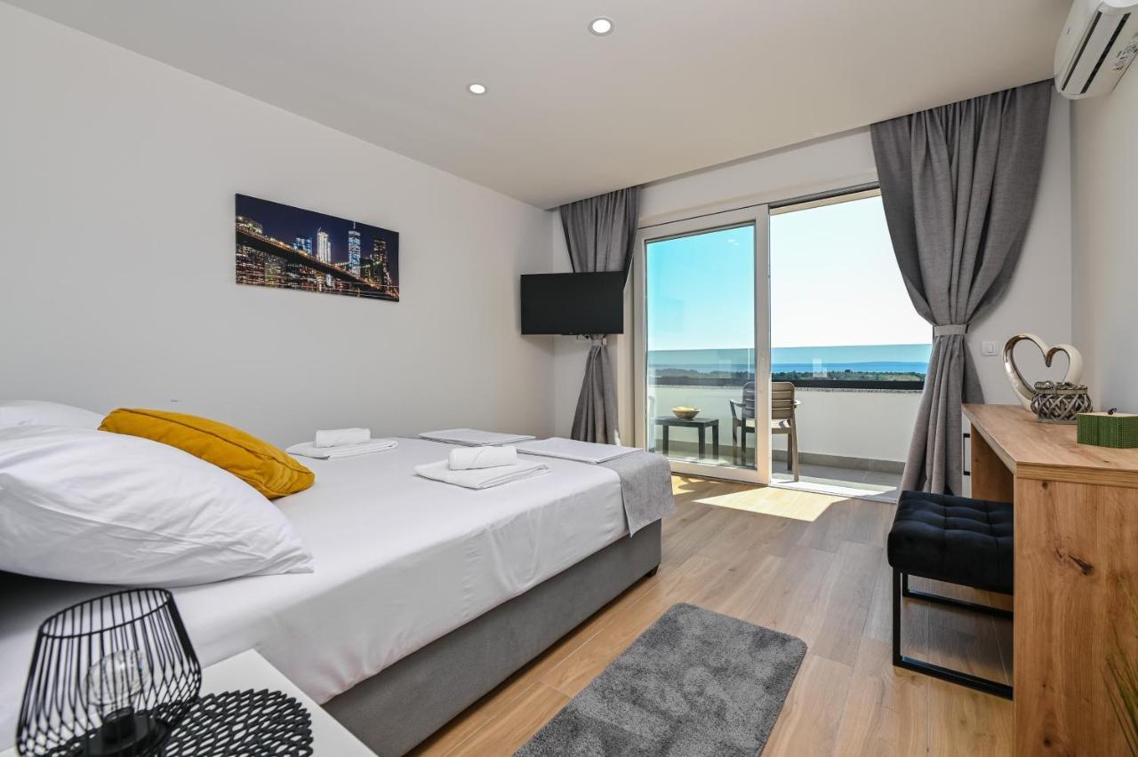 Pansion Comfort Lepar Novalja Exterior foto