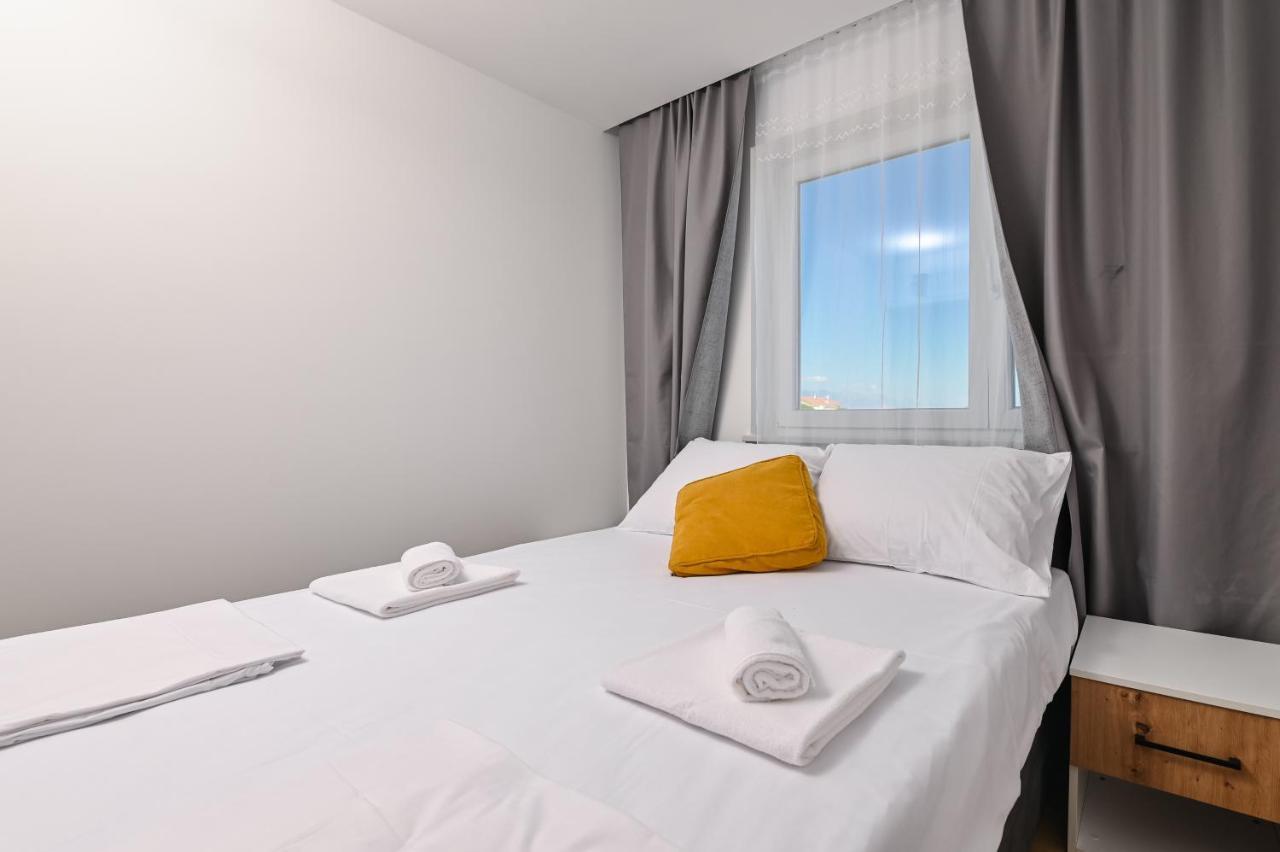 Pansion Comfort Lepar Novalja Exterior foto