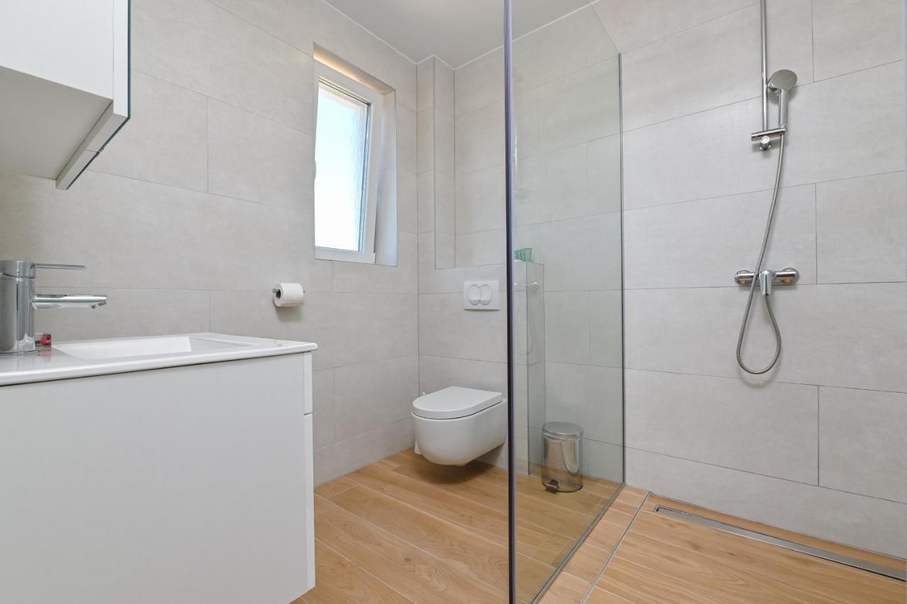 Pansion Comfort Lepar Novalja Exterior foto